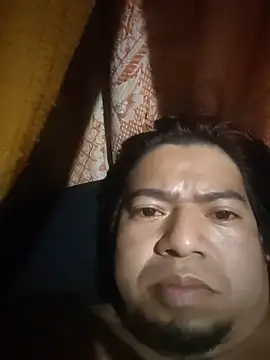 Snapshot of Lobo69127 chatting on October 21, 2025, 8:59 am Lobo69127 online show from October 21, 2025, 8:59 am