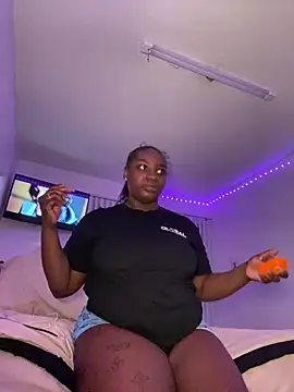 LillShayy online show from March 28, 2026, 3:50 am