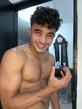 Mentriplex online show from October 19, 2025, 1:39 am