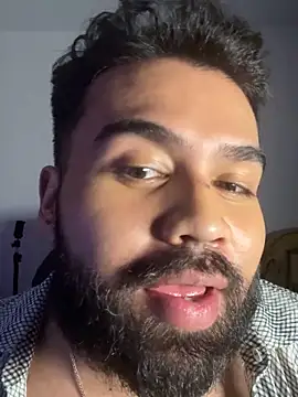 JEAN  TAUREAU online show from October 1, 2025, 12:05 am