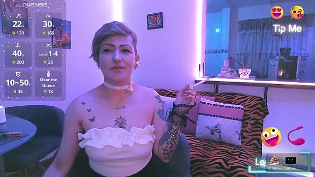 Maria fernandaxxx  online show from November 27, 2025, 10:12 pm