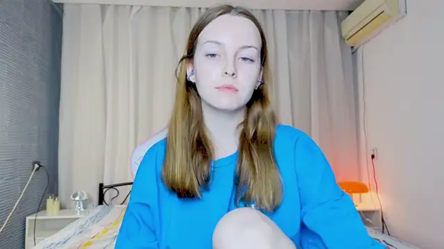 Snapshot of Wild__flowers chatting on October 11, 2025, 10:47 am Wild flowers online show from October 11, 2025, 10:47 am