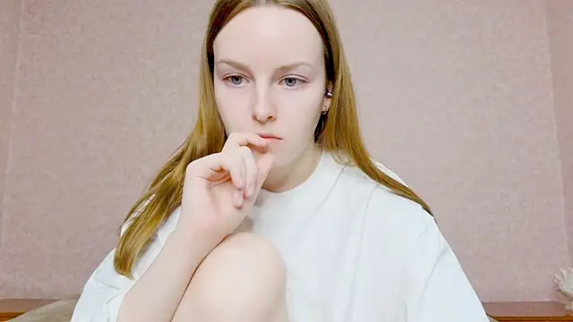 Snapshot of Wild__flowers chatting on October 16, 2025, 5:14 pm Wild flowers online show from October 16, 2025, 5:14 pm
