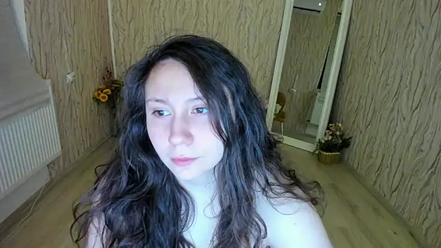 Snapshot of AishaRouhi chatting on January 24, 2025, 3:22 am AishaRouhi online show from January 24, 2025, 3:22 am