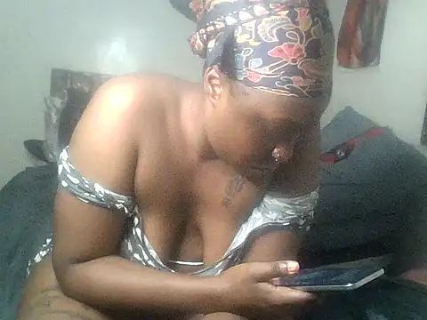 IAm Katie online show from December 21, 2025, 1:40 pm