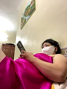 Hachi Sweetbabie  online show from October 19, 2025, 12:11 am