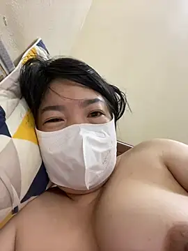 Hachi Sweetbabie  online show from October 30, 2025, 9:15 pm