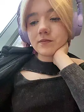 Baby  Naughty online show from January 16, 2025, 12:09 pm