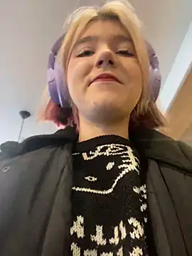 Baby  Naughty online show from January 25, 2025, 8:10 am