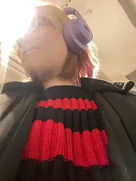 Baby  Naughty online show from March 7, 2025, 11:18 am