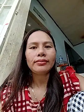 Baby-ladyass20 online show from October 13, 2025, 2:33 am