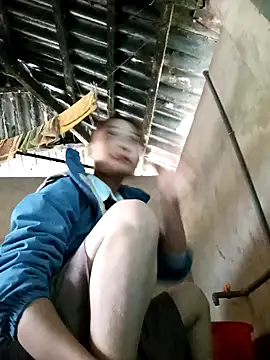 trieungoclnt online show from December 3, 2024, 1:19 am