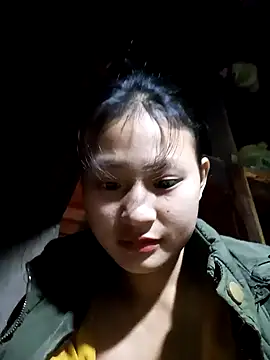 trieungoclnt online show from January 6, 2025, 4:23 pm