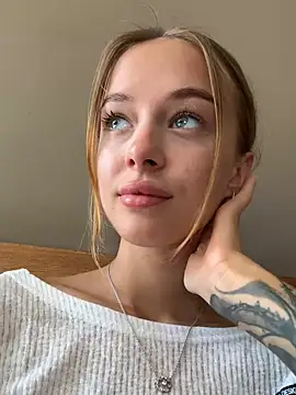 enjoy my beauty online show from February 6, 2025, 4:31 am