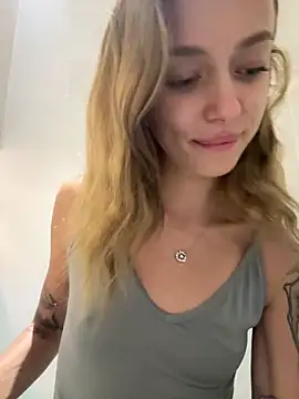 enjoy my beauty online show from March 14, 2025, 7:37 am