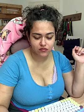 Curvydesifromgermany online show from June 1, 2026, 10:39 am