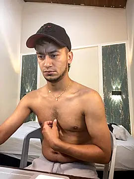 Kevin Torres online show from September 13, 2025, 1:44 pm