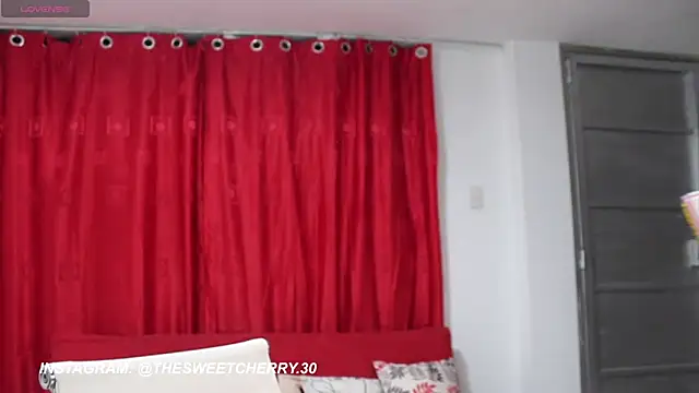 Snapshot of Cherrycandy6969 chatting on February 17, 2026, 4:42 am Cherrycandy6969 online show from February 17, 2026, 4:42 am