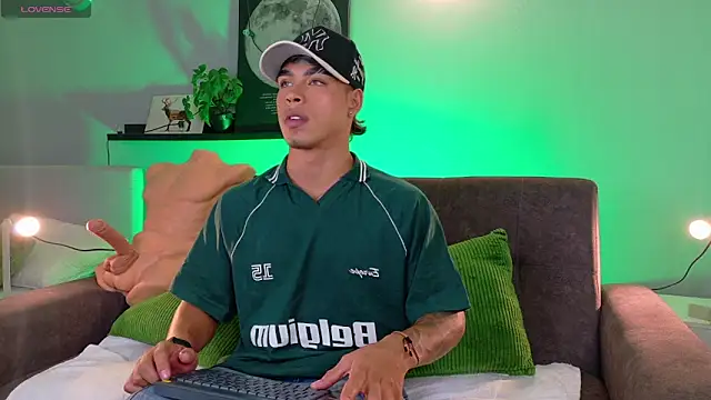 Ken-boy  online show from April 9, 2026, 8:53 am