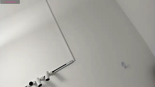 Snapshot of Dei_v_48 chatting on March 14, 2025, 7:37 am Dei v 48 online show from March 14, 2025, 7:37 am