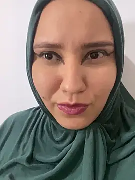 hannahayat online show from January 31, 2025, 3:44 pm