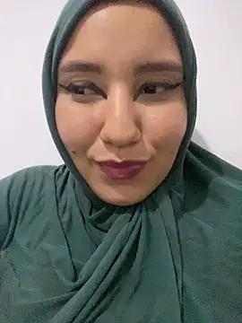 hannahayat online show from February 8, 2025, 4:25 am