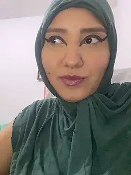 hannahayat online show from September 22, 2025, 12:12 am