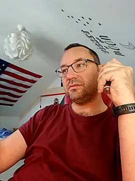 Snapshot of Fantaxx86 chatting on November 6, 2025, 10:49 am Fantaxx86 online show from November 6, 2025, 10:49 am