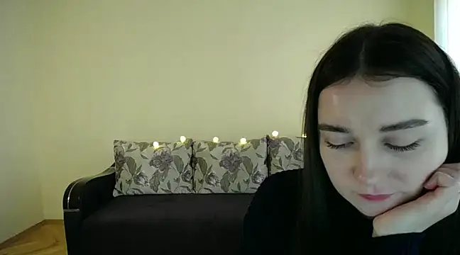 Pretty shy online show from February 1, 2025, 12:05 pm