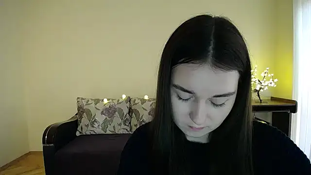 Pretty shy online show from February 4, 2025, 12:00 pm