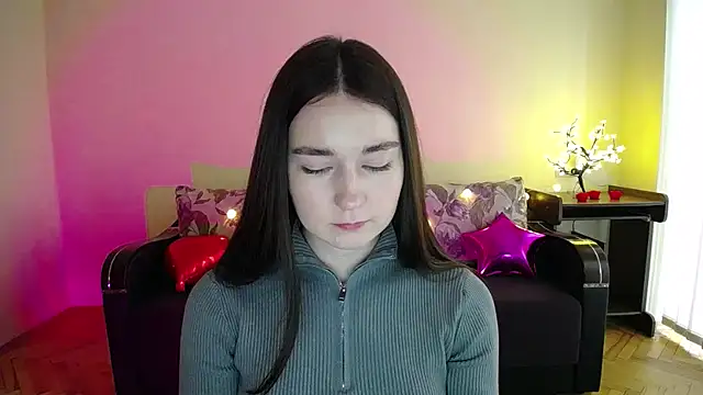 Pretty shy online show from March 3, 2025, 8:49 am