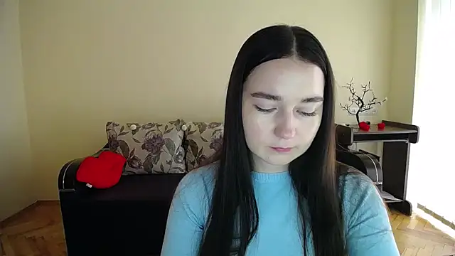 Pretty shy online show from September 28, 2025, 8:52 am