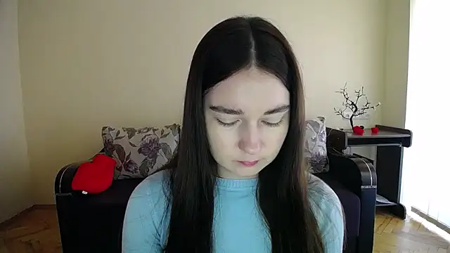 Pretty shy online show from October 27, 2025, 8:51 am