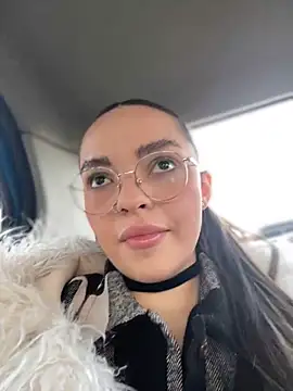 AnaWest online show from January 25, 2025, 5:40 am