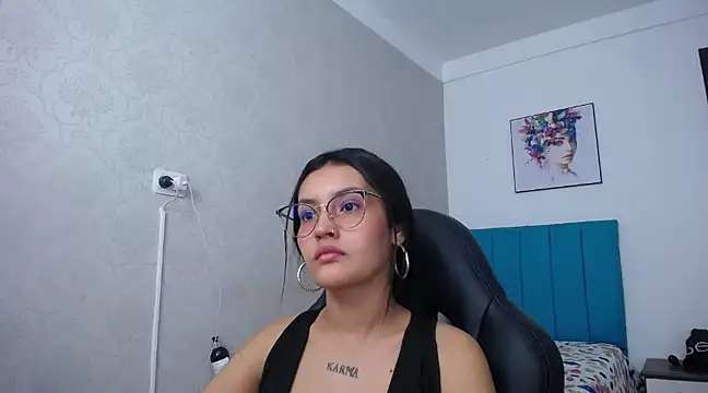 antonella sweetlittle online show from March 18, 2025, 3:42 pm