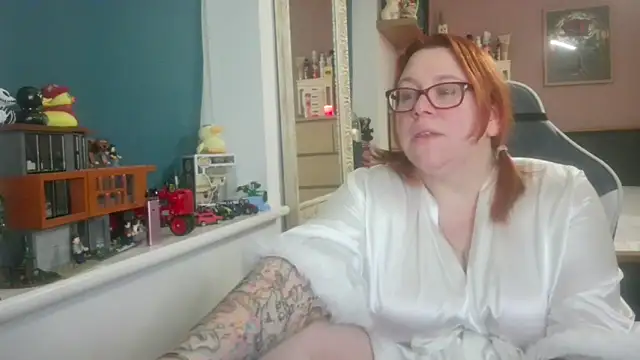 NikiDeeOfficial online show from February 20, 2026, 10:21 pm