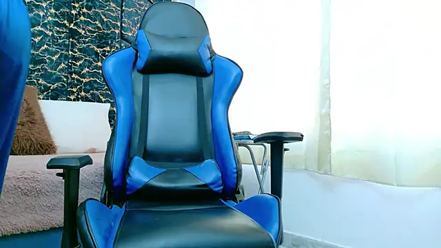 Snapshot of scarce_candy69 chatting on October 15, 2025, 4:07 pm scarce candy69 online show from October 15, 2025, 4:07 pm