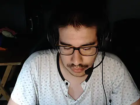 thealfawolf01 online show from December 20, 2024, 1:47 am