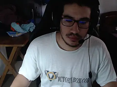 thealfawolf01 online show from January 12, 2025, 3:14 pm