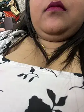 smile pretty online show from February 27, 2025, 8:50 am