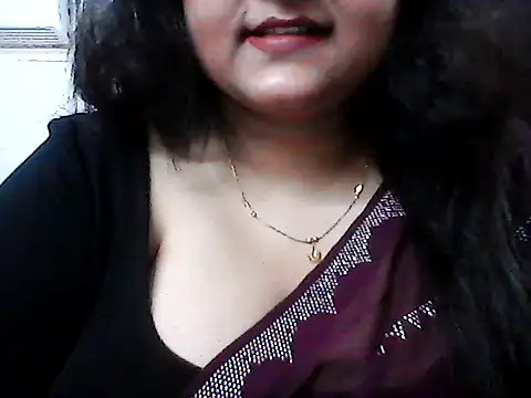 smile pretty online show from April 23, 2026, 4:42 pm