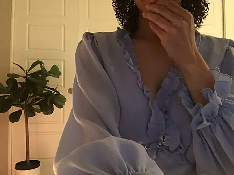 loveofbea online show from January 31, 2025, 2:58 am