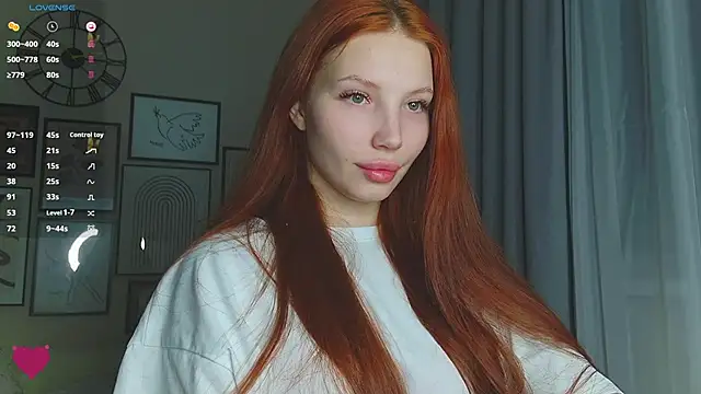 JudyWalkerr online show from February 24, 2025, 3:55 am