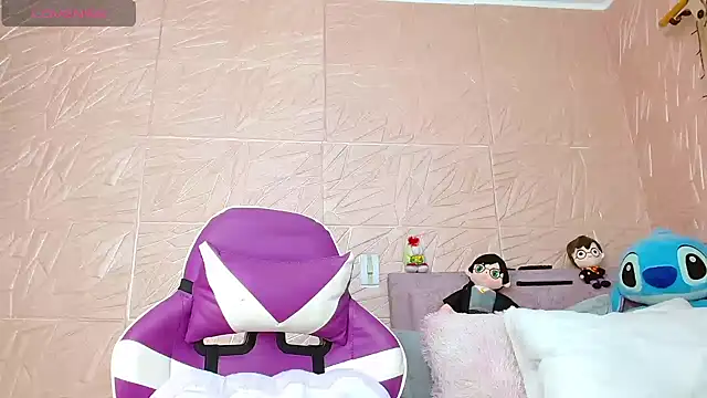 kendallsweet7 online show from November 20, 2025, 2:06 pm