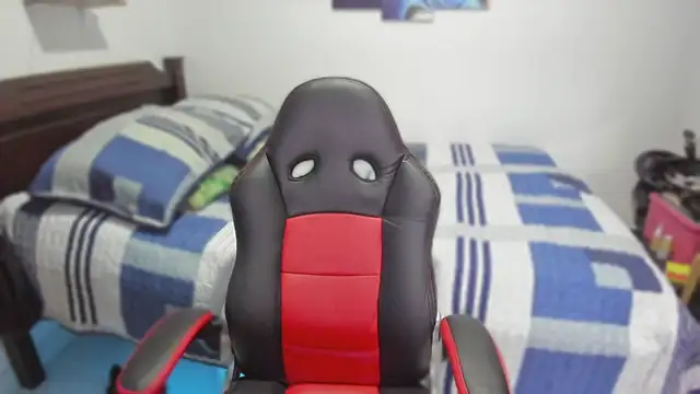 justin stark7 online show from February 10, 2025, 11:45 pm