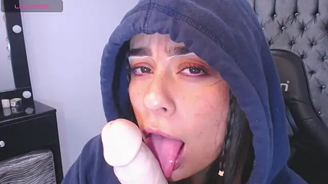 Georgina 1t online show from February 15, 2025, 12:01 pm