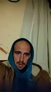 Snapshot of Rejtelmesest chatting on December 20, 2024, 12:19 am Rejtelmesest online show from December 20, 2024, 12:19 am