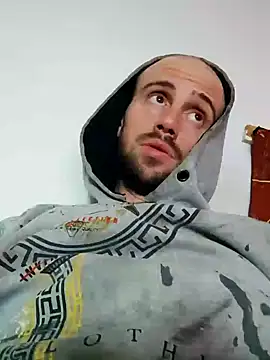 Snapshot of Rejtelmesest chatting on December 20, 2024, 7:55 am Rejtelmesest online show from December 20, 2024, 7:55 am