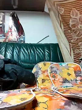 Snapshot of Rejtelmesest chatting on January 27, 2025, 10:16 pm Rejtelmesest online show from January 27, 2025, 10:16 pm