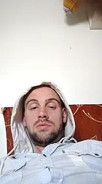 Snapshot of Rejtelmesest chatting on March 5, 2025, 7:16 am Rejtelmesest online show from March 5, 2025, 7:16 am